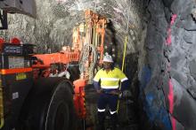 ORA BANDA OBM Ug BULLSNBEARSWA 1440X960