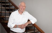 Peter Lester 