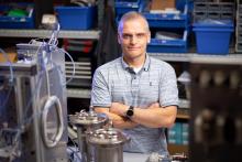 CSIRO team leader Colin Wood said housing the full commercialisation pipeline in Perth would address critical global bottlenecks. Photo: CSIRO.