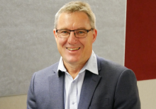 Mike Archer