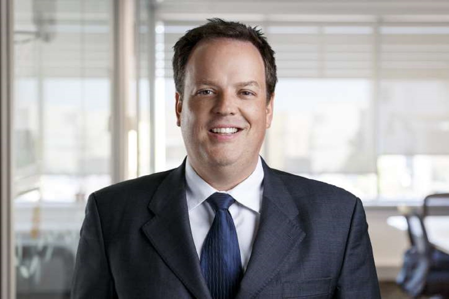Perth adviser brokers international phone deal