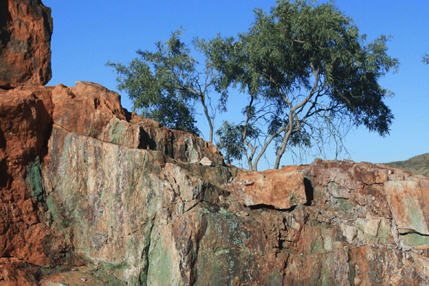 Middle Island expands holding over NT copper-gold play