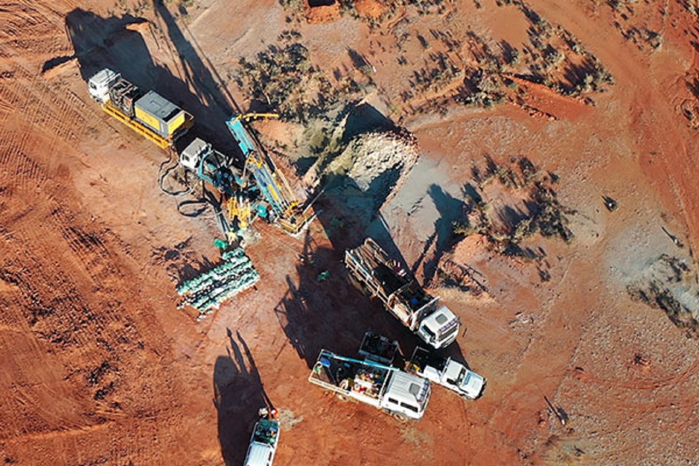 Podium hits high-grade platinum-palladium in WA