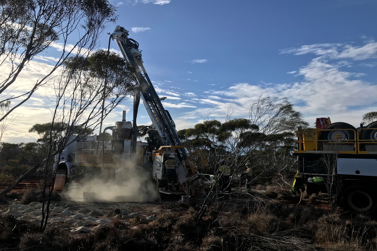 DiscovEx, Carnaby unveil major new copper discovery