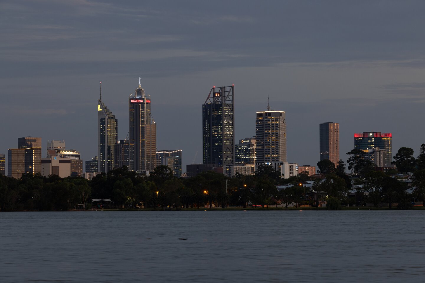 The Australian firm will trade as Mallesons after the split.