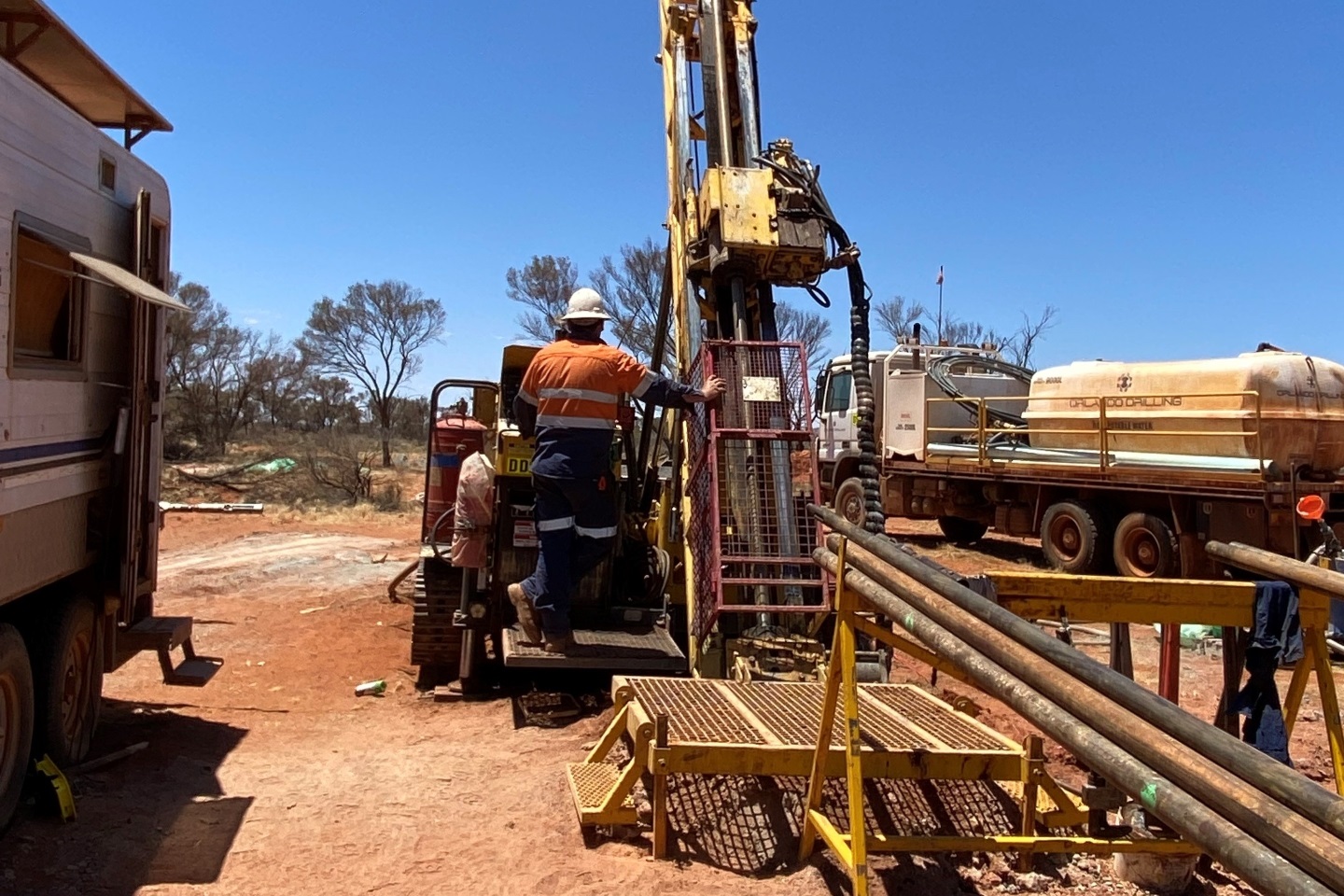 WA Gold Bullabulling reconnaissance drilling BNBWA