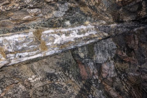 Aguia Resources Santa Barbara mineralized Vein1 in exploratory tunnel BNBWA